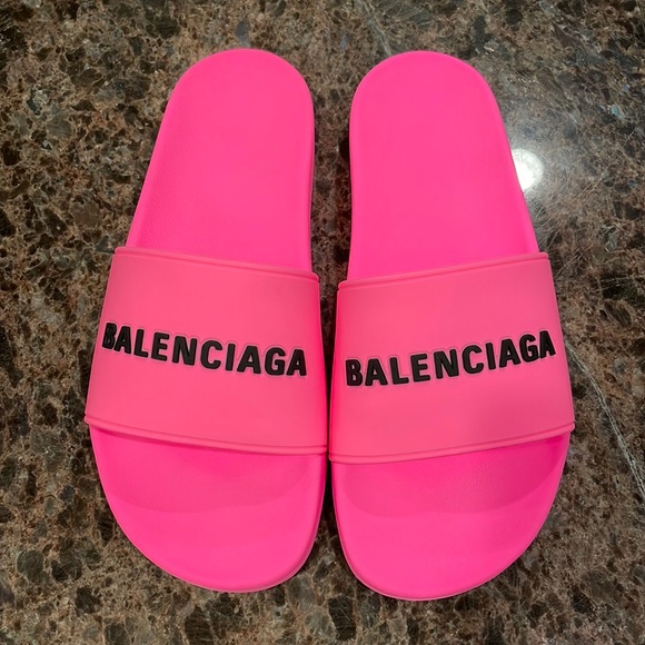 Balenciaga rubber pvc pool slides neon pink logo flats sandals sz 42 - Picture 1 of 10